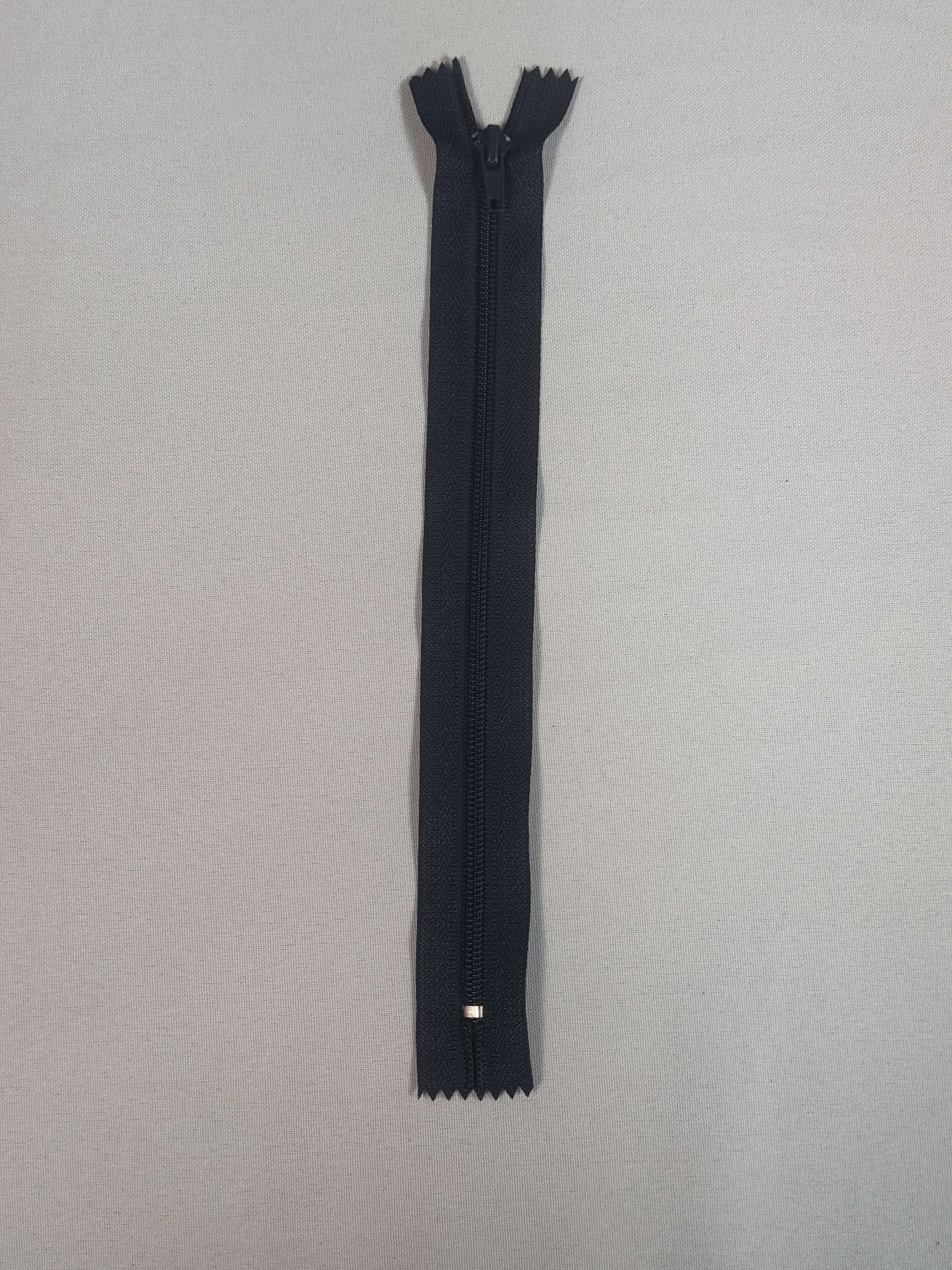 9" Regular Zippers