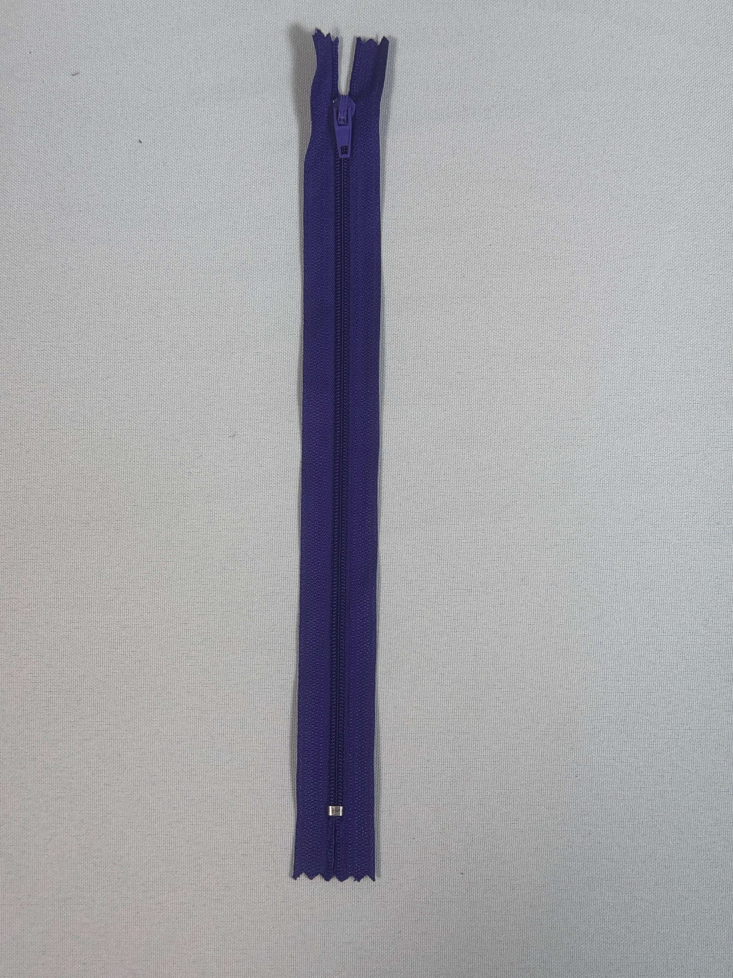 9" Regular Zippers