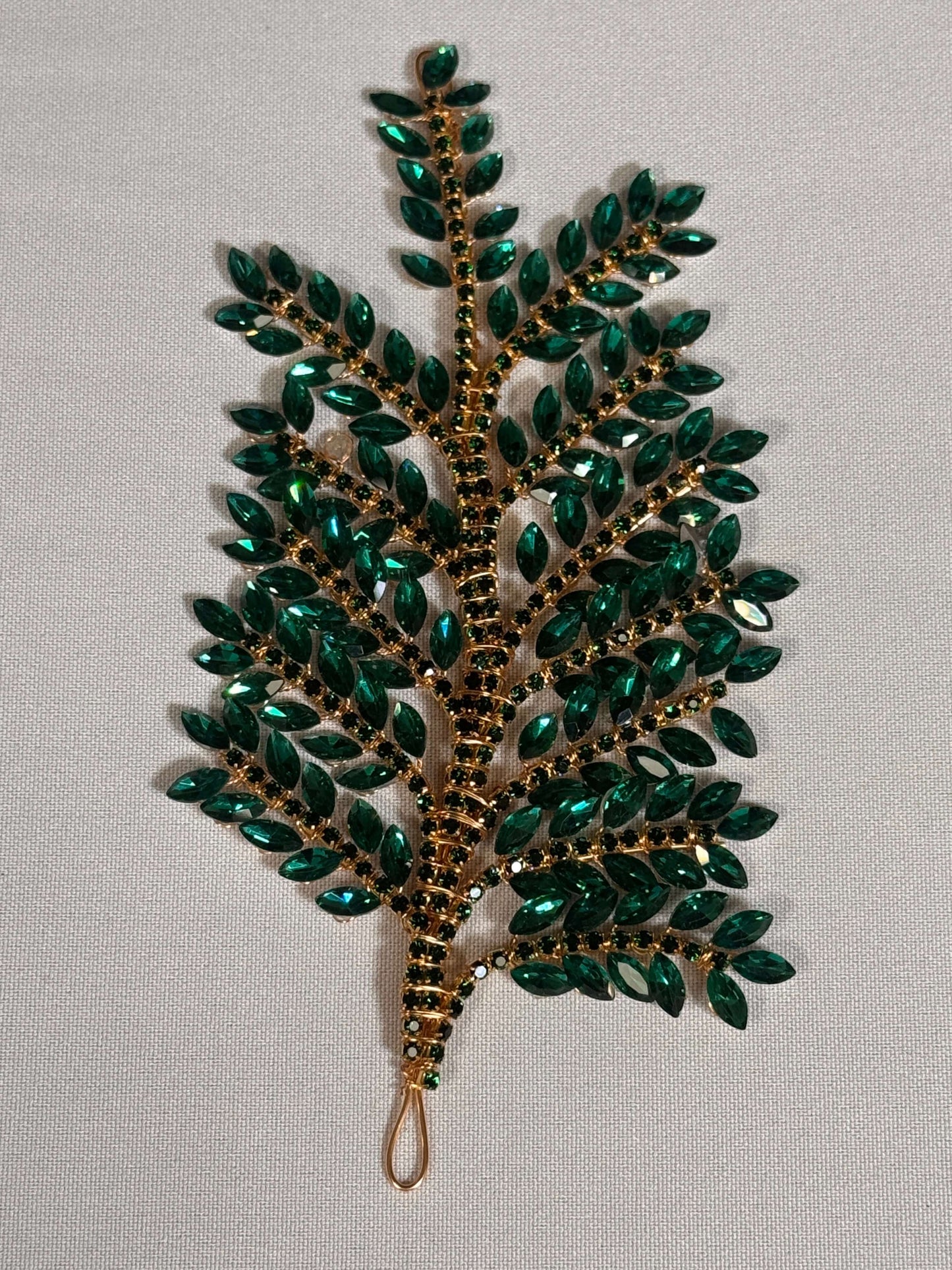 3D Rhinestone Leaf