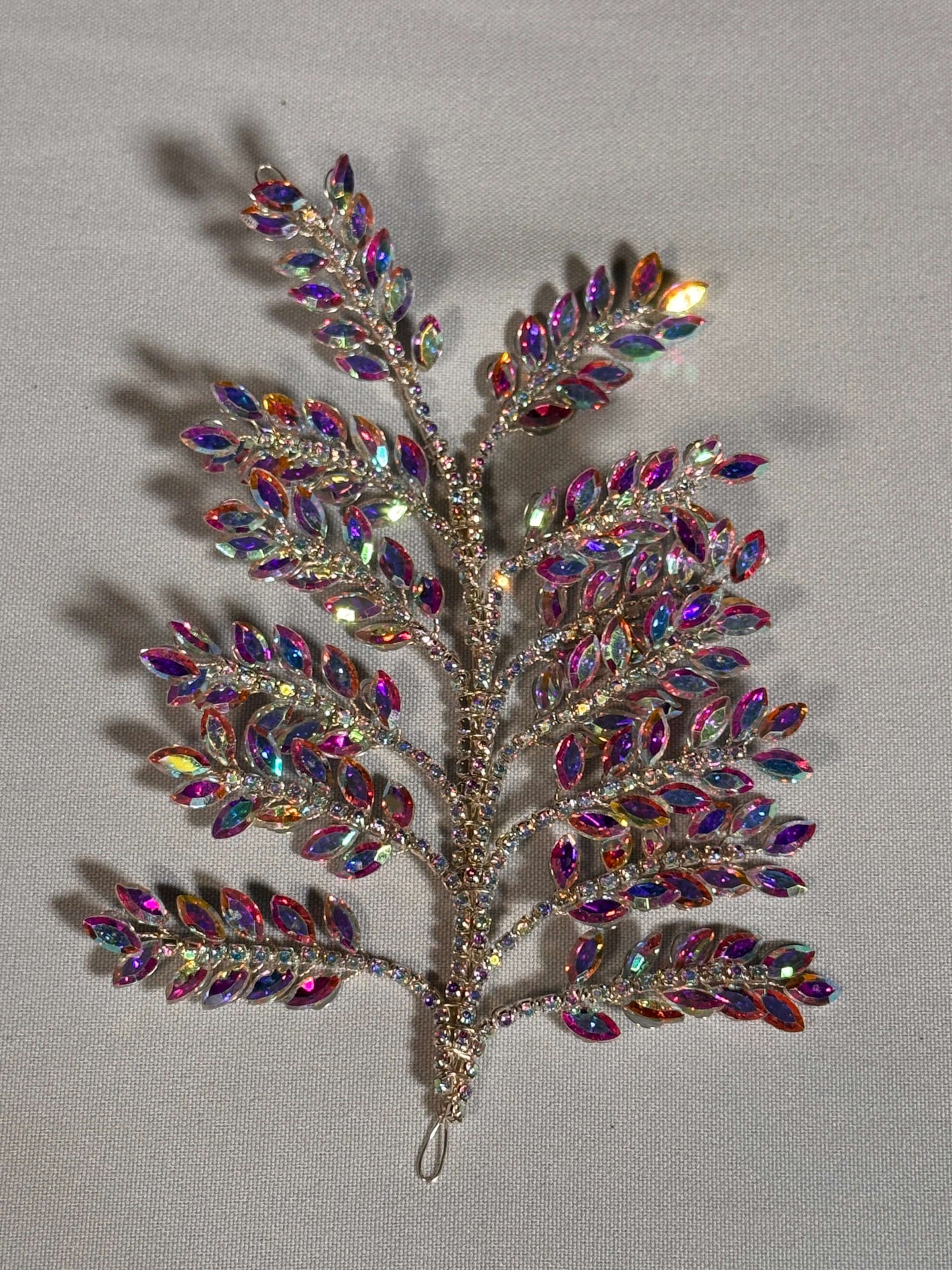 3D Rhinestone Leaf