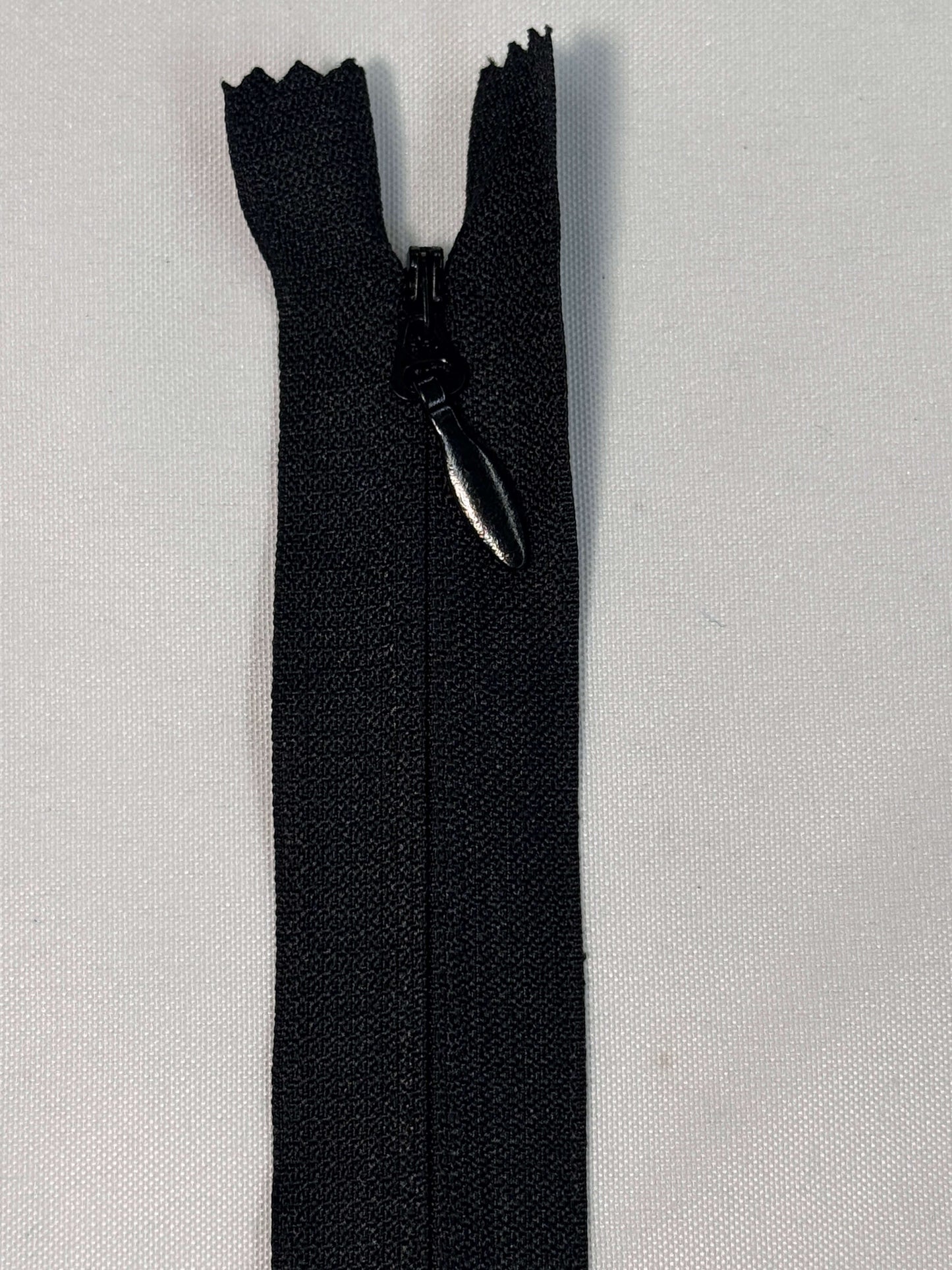 Heavy Duty 22" invisible Zipper