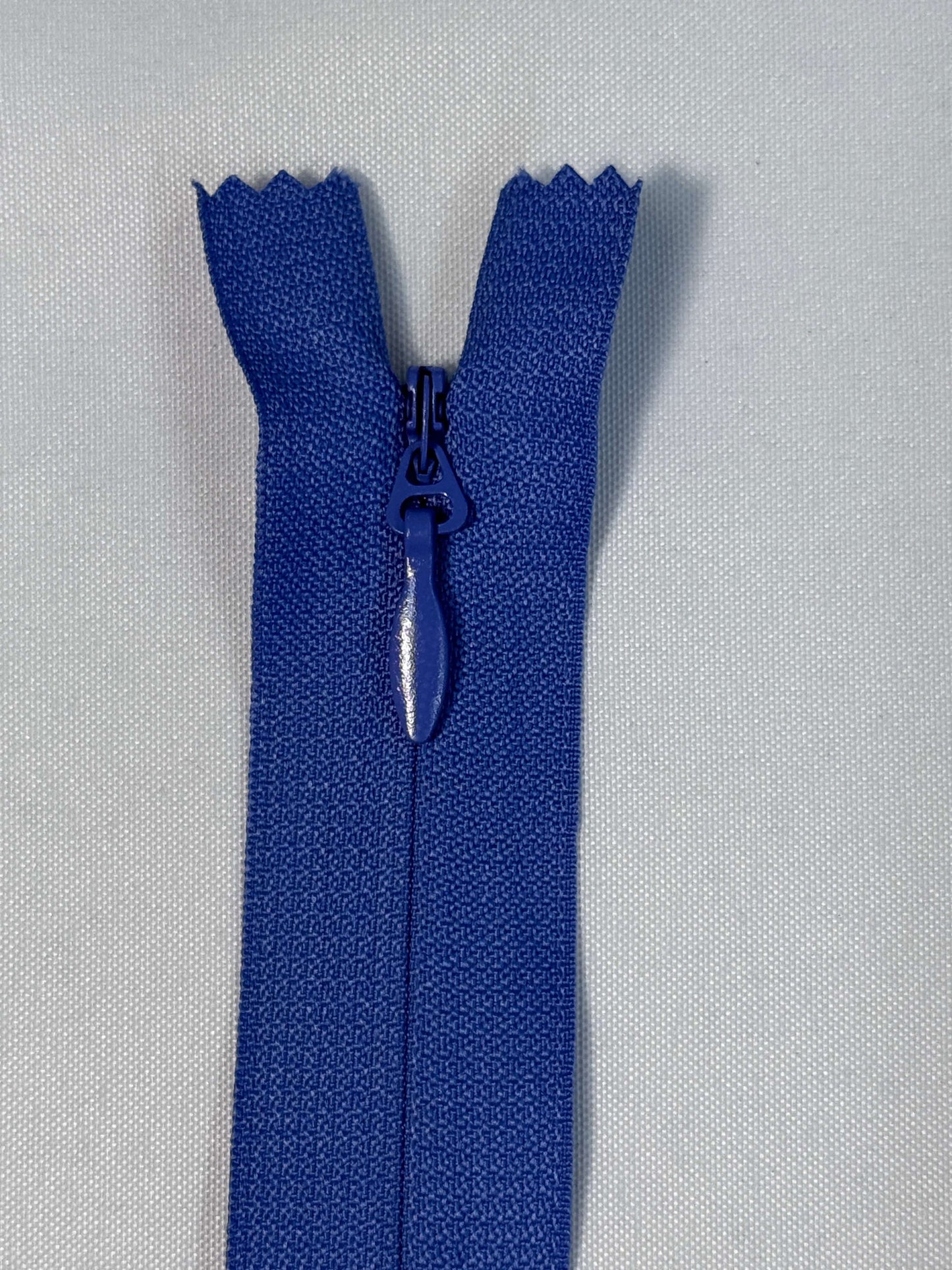 Heavy Duty 22" invisible Zipper