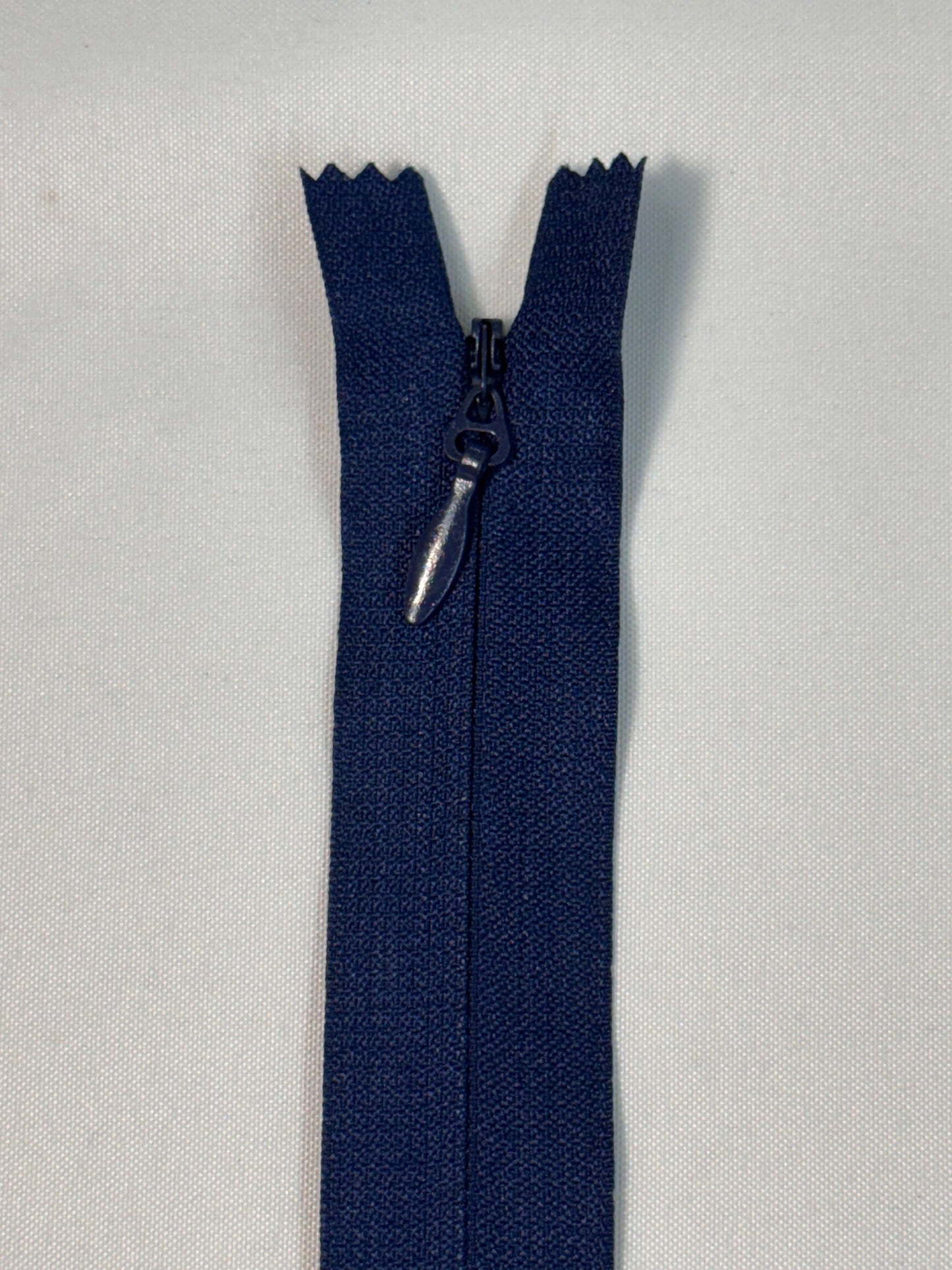 Heavy Duty 22" invisible Zipper