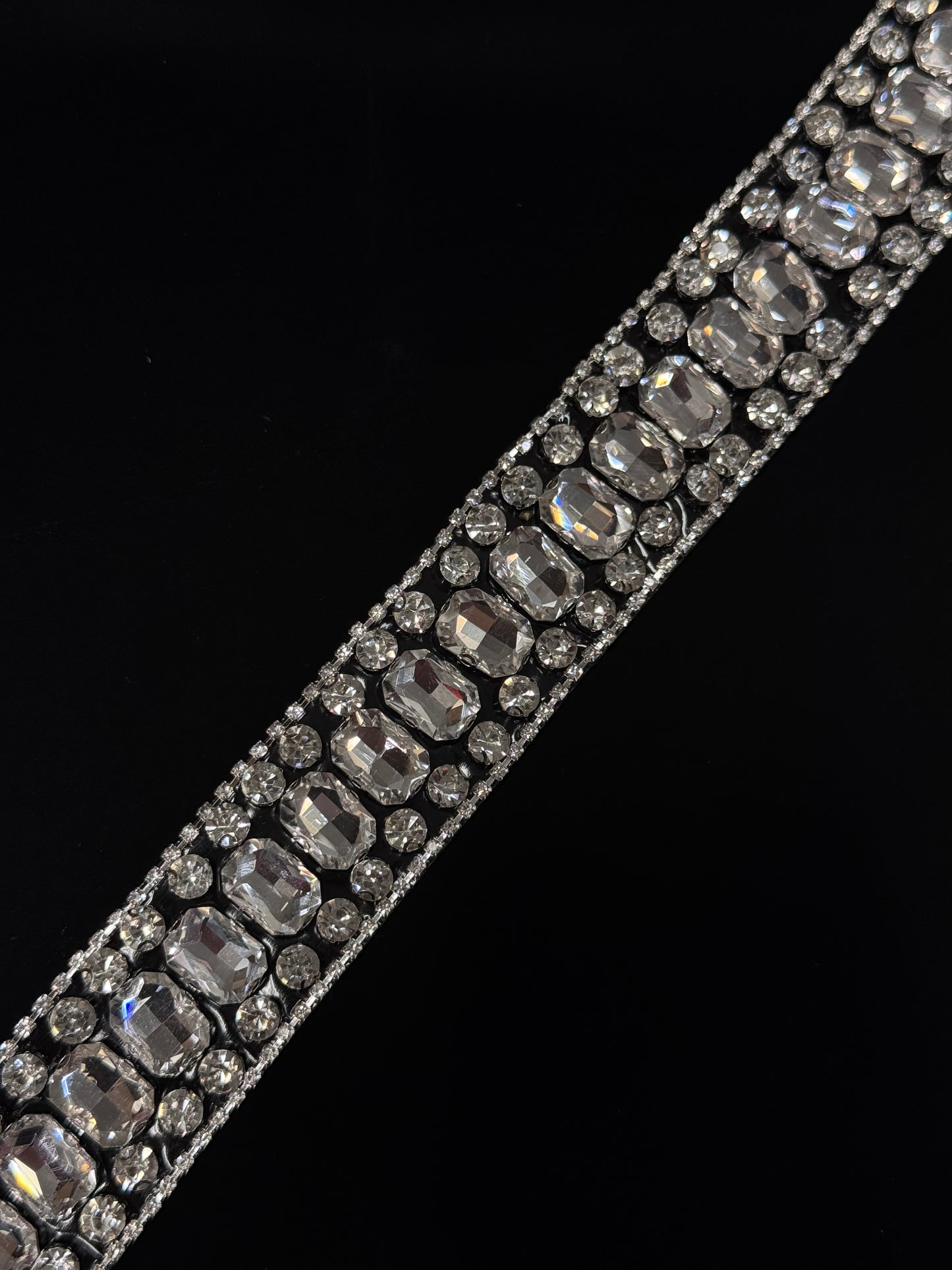 Rhinestone trim hotfix