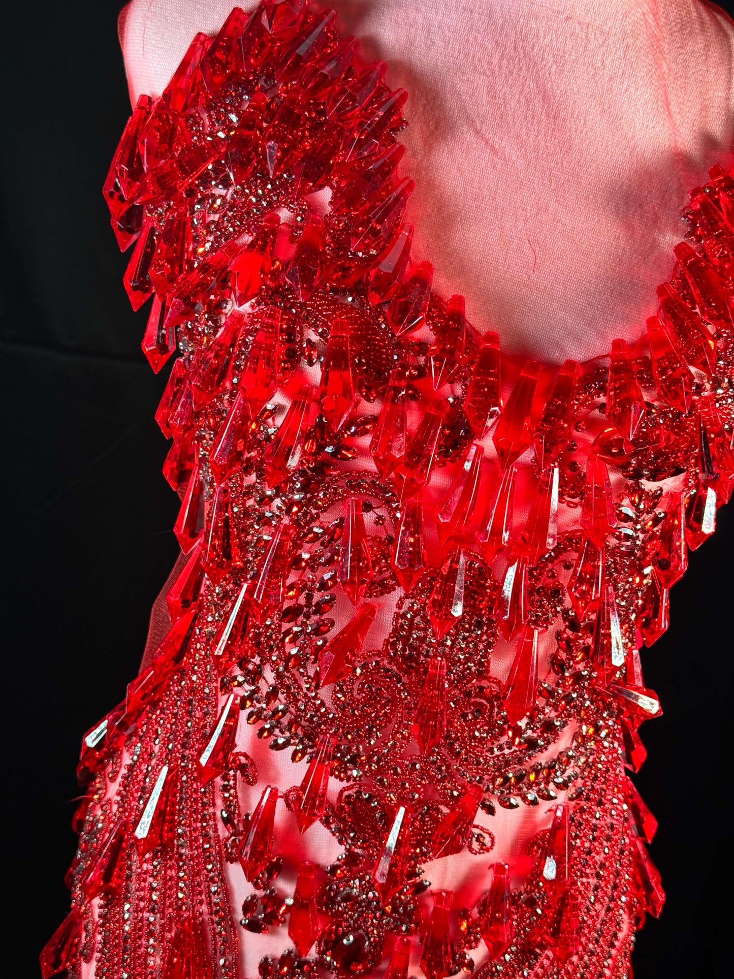 Bodice 406 with dangling