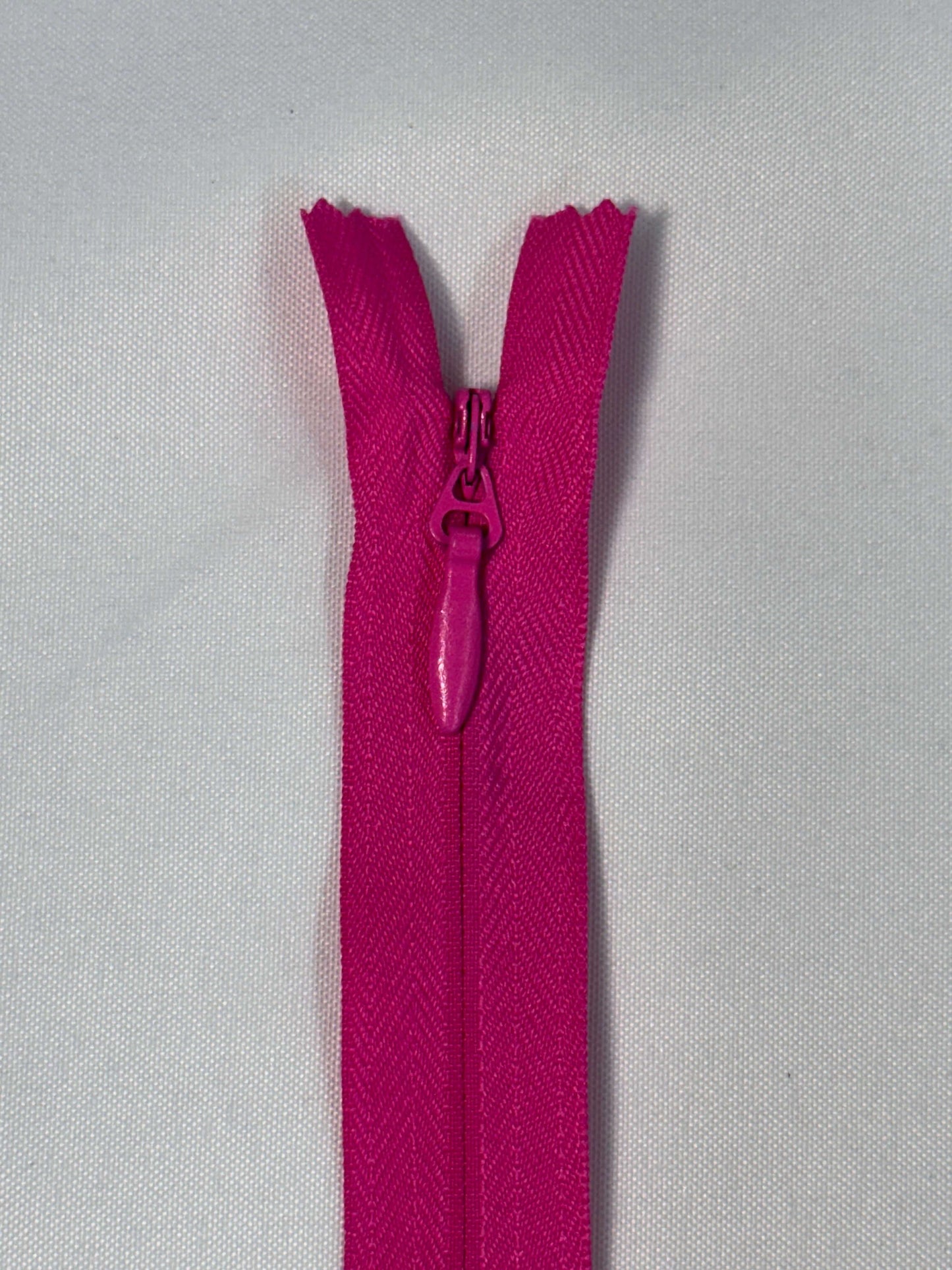 Heavy Duty 22" invisible Zipper