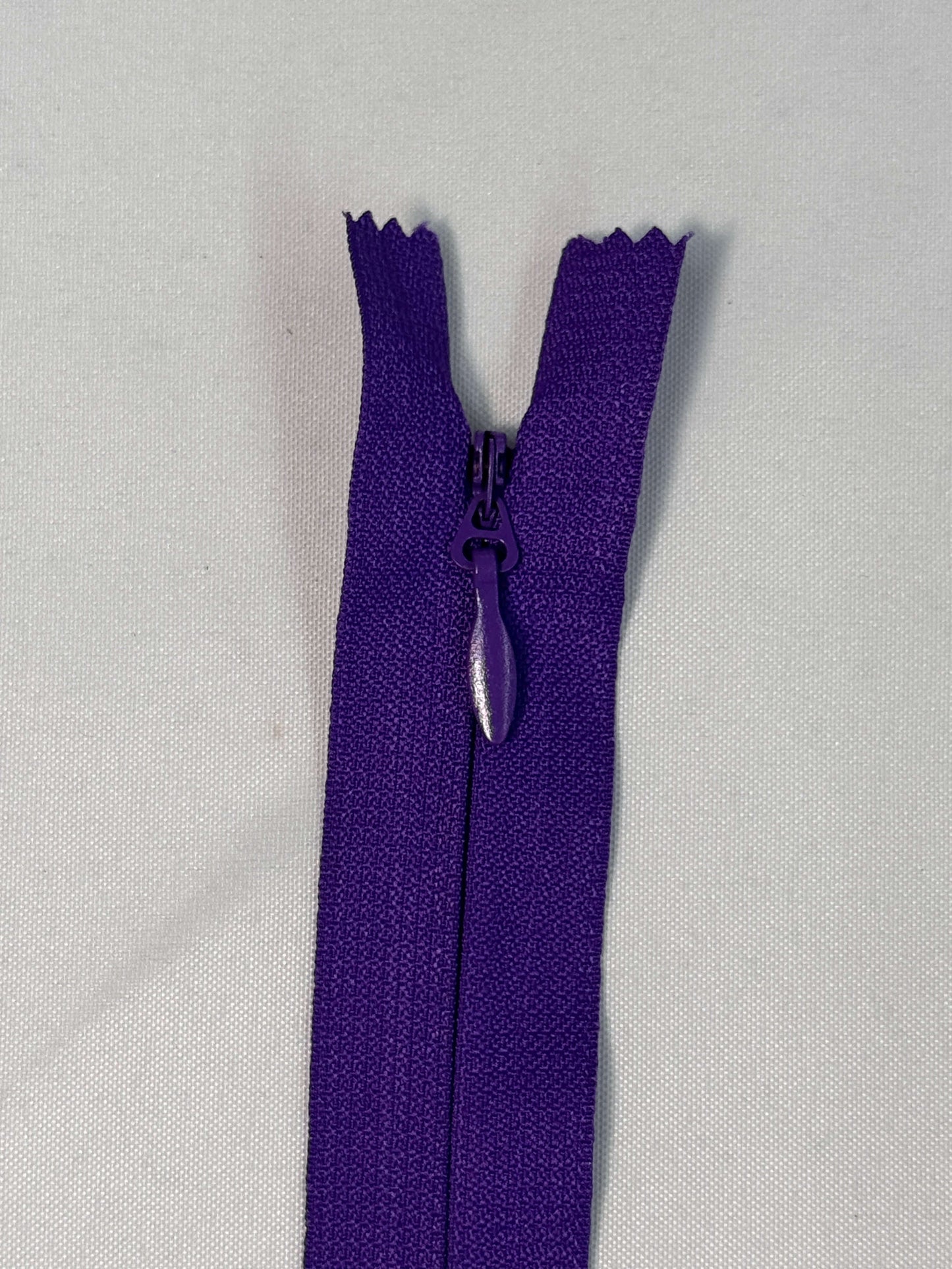 Heavy Duty 22" invisible Zipper