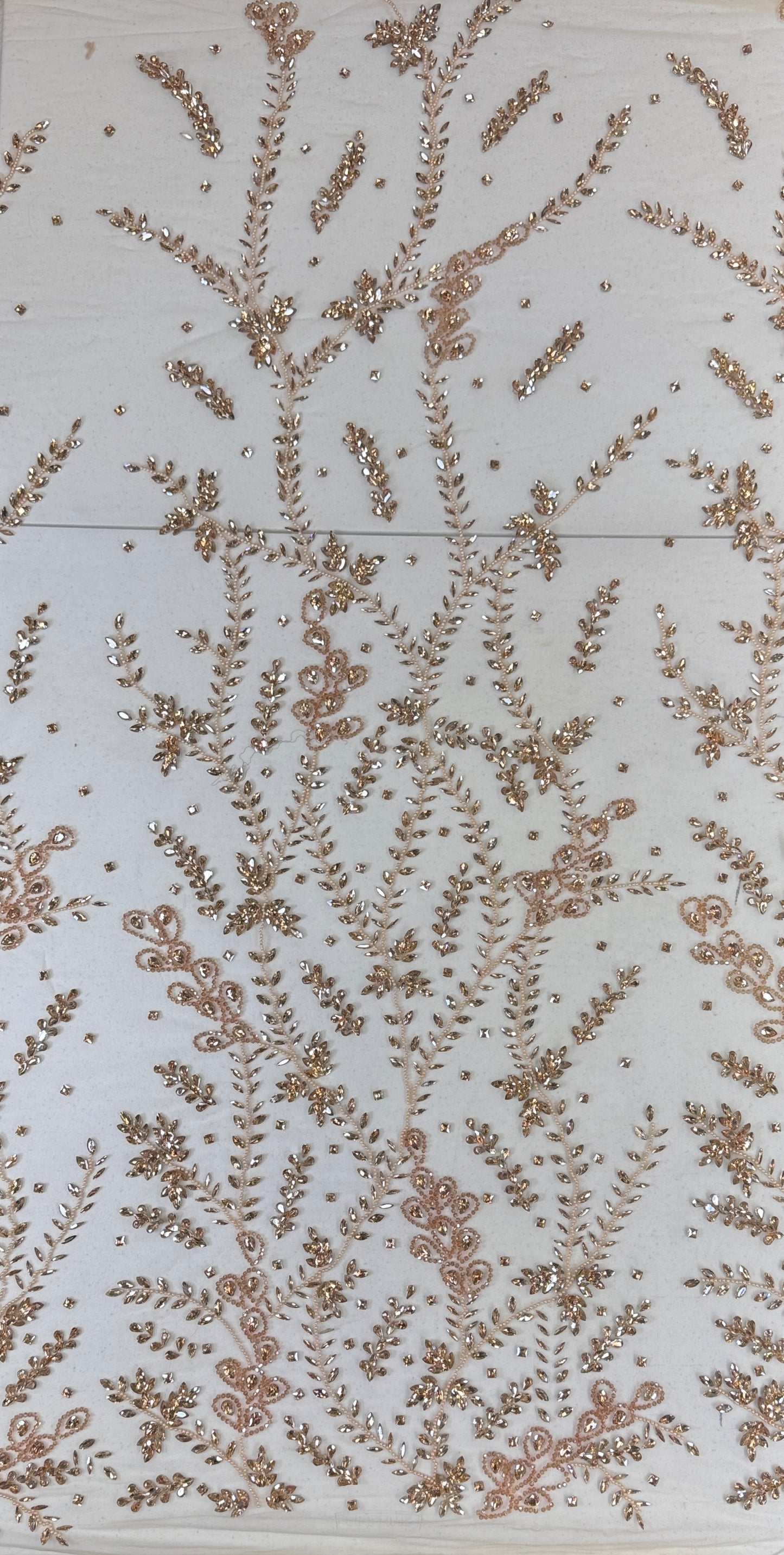 Rhinestone Mesh Leaf Design