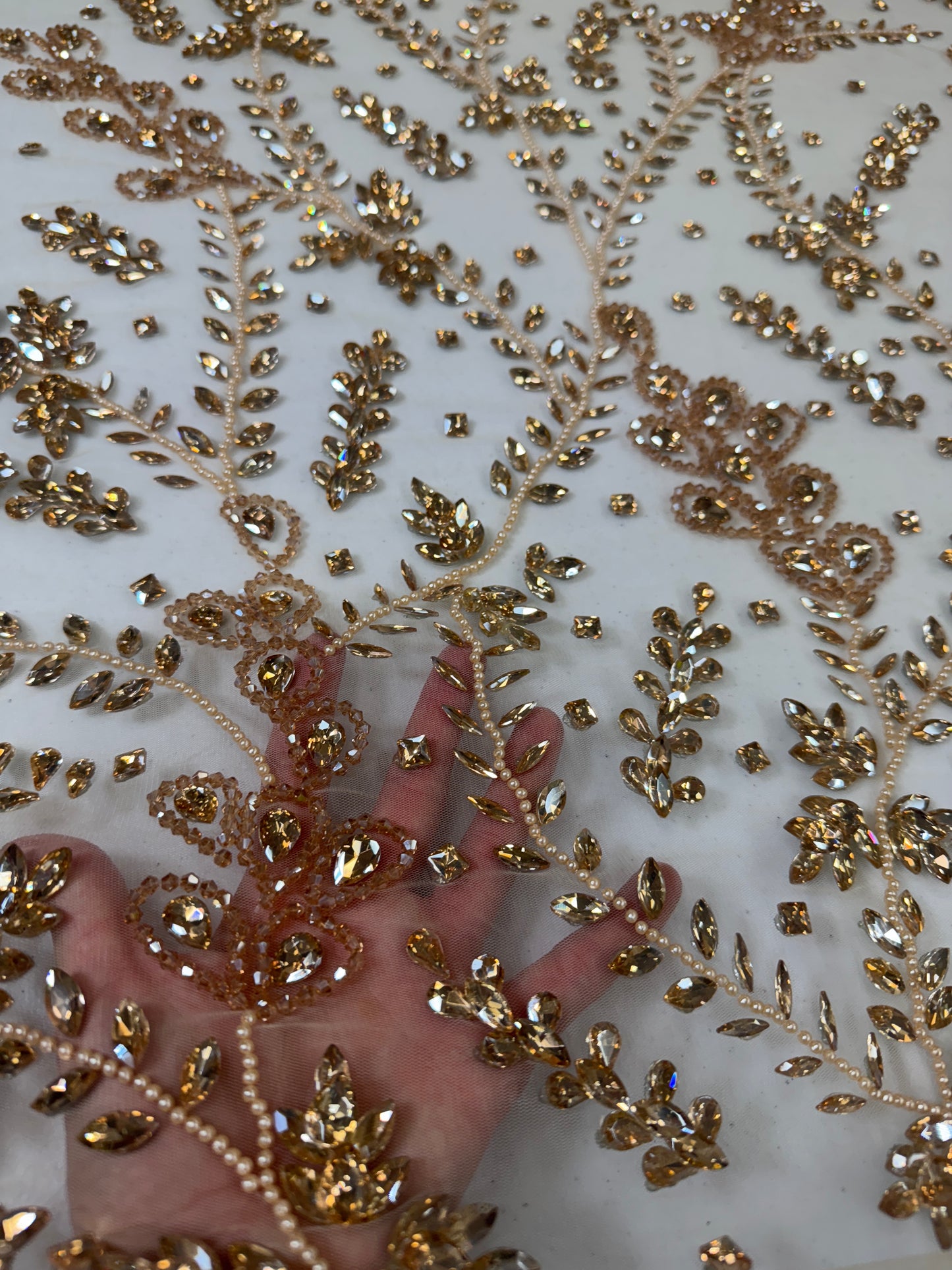 Rhinestone Mesh Leaf Design