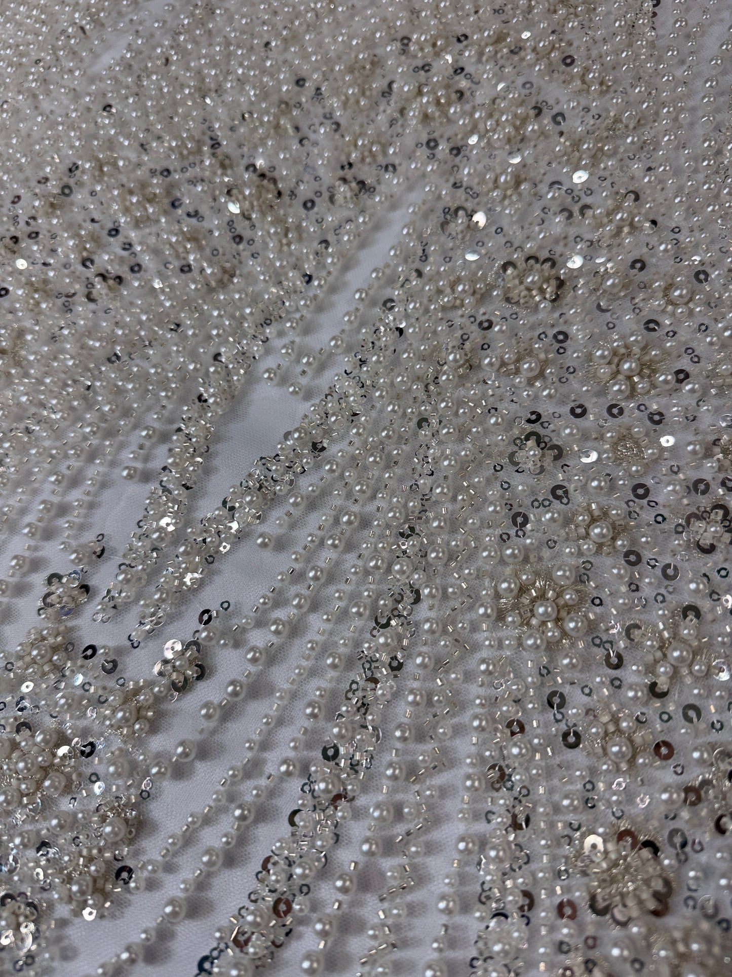 Pearl wave elegant beaded lace