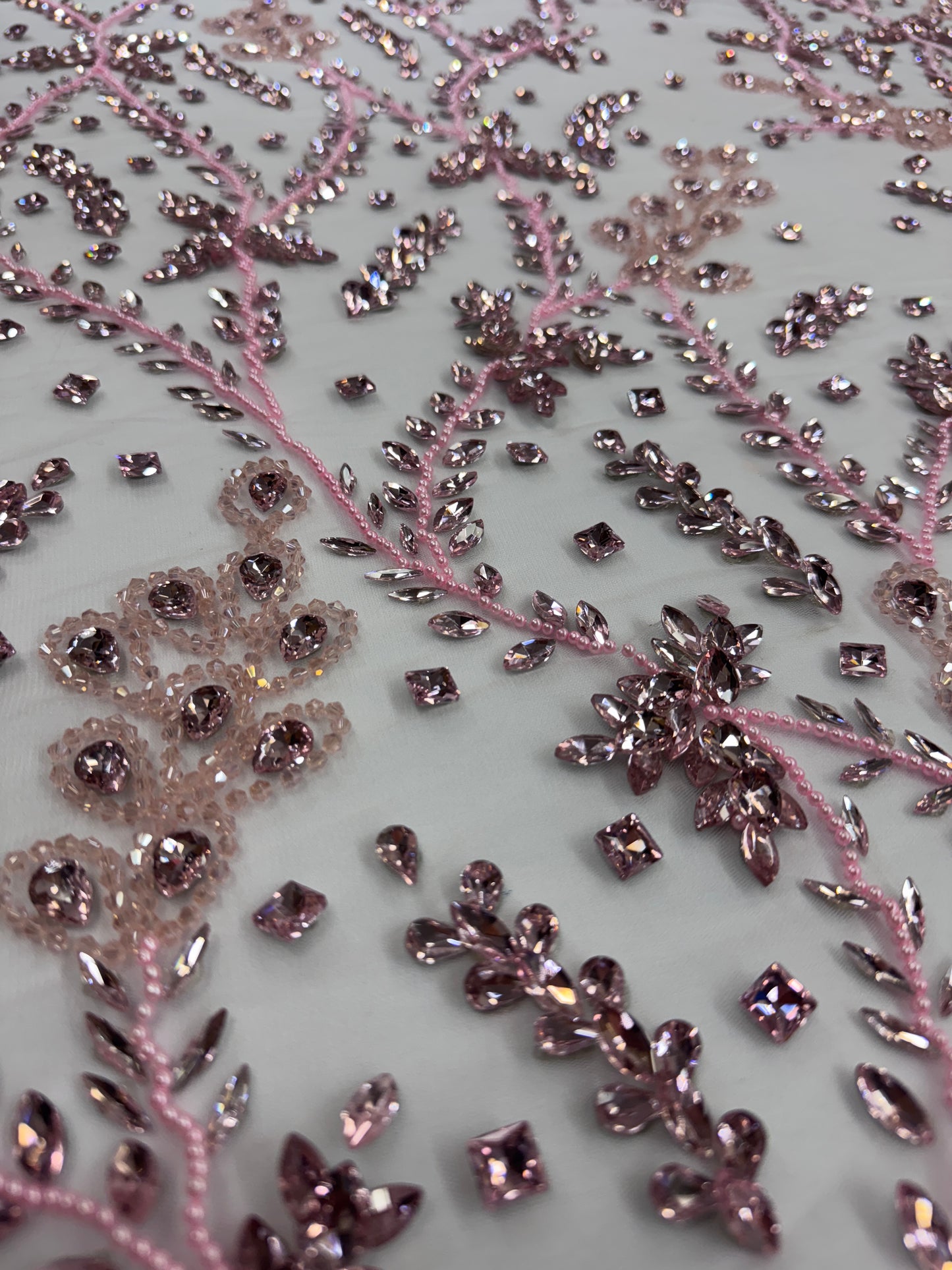 Rhinestone Mesh Leaf Design